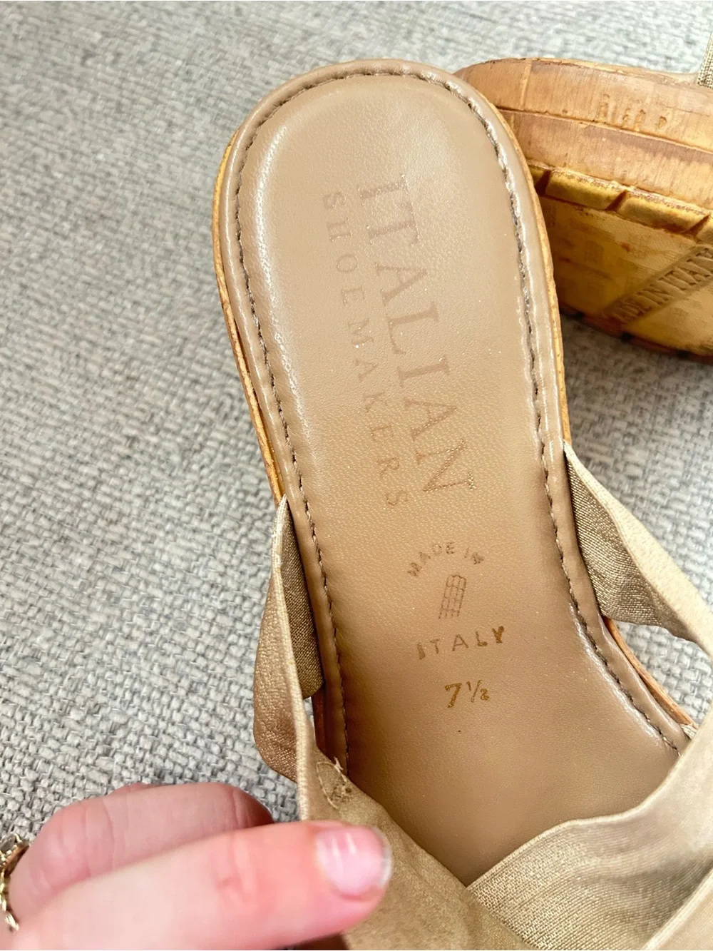Italian Shoemakers Tan Wedge Slide Sandals with Cork Heels - Made in Italy - 7.5